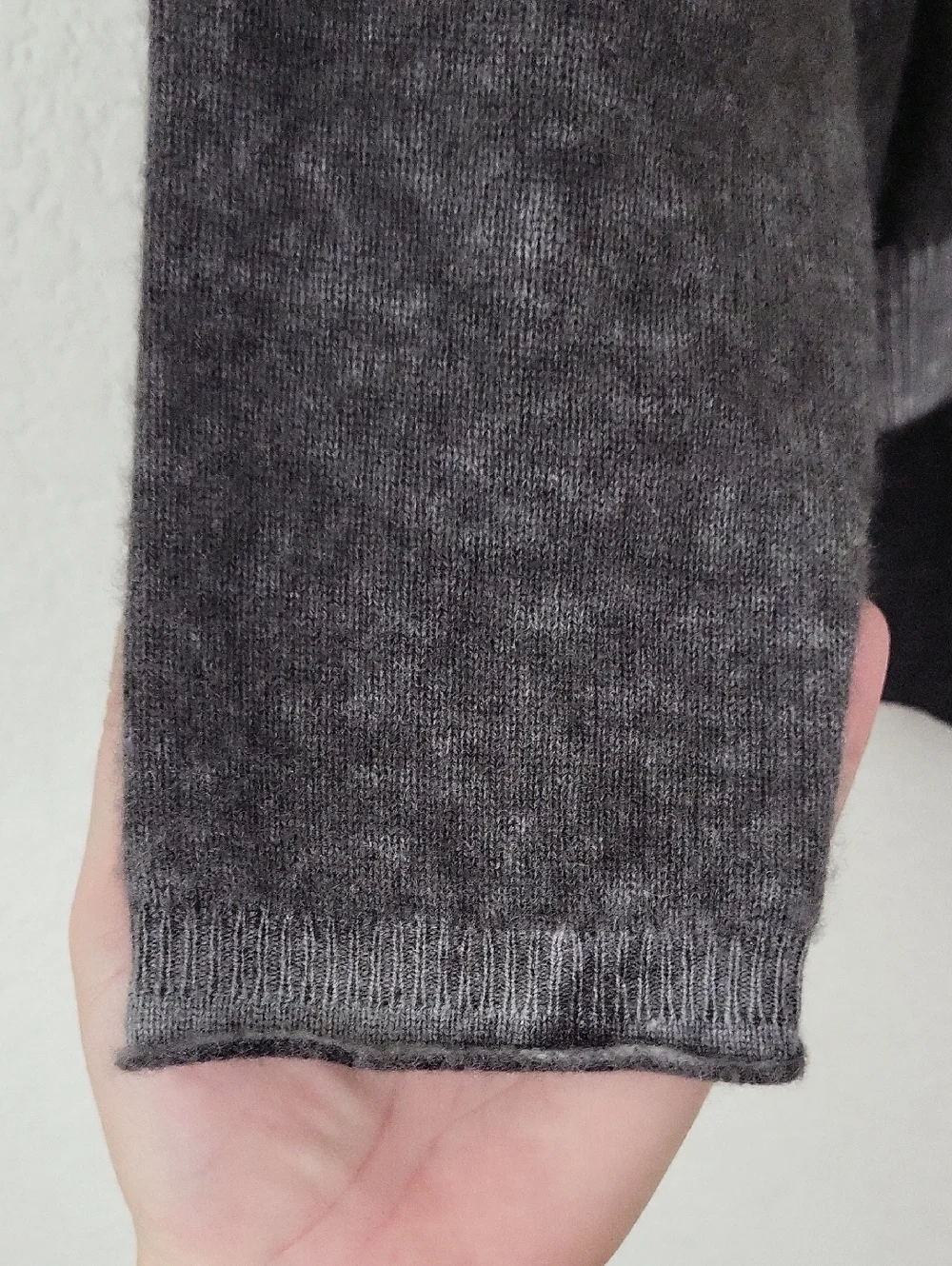 Sundance Gray Cashmere Crewneck Sweater Size XS - Picture 5 of 7